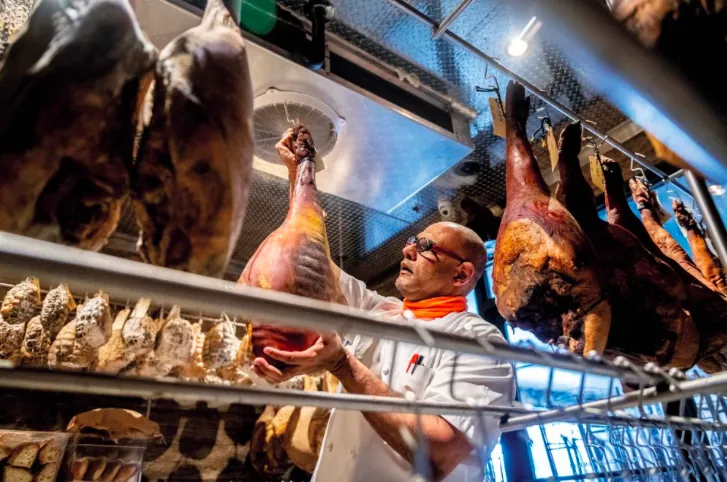 Bethesda Magazine: Chef Raynold Mendizábal: “Cuban to the Bone”